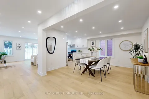 19 Mantell Cres, Ajax, ON L1T 3N6