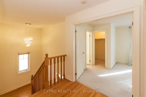 6437 Kingston Rd, Toronto, ON M1C 1L2