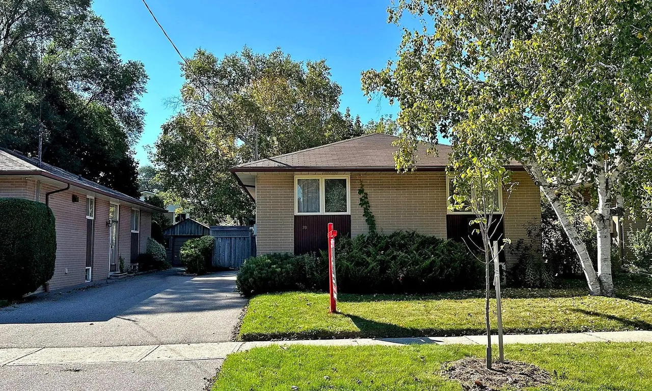 20 Sundance Cres, Toronto, ON M1G 2M2