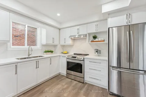 1057 Glenanna Rd, Pickering, ON L1V 5E4