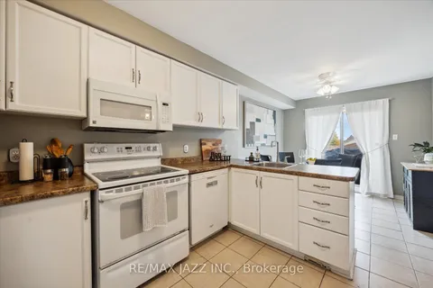 74 Trewin Lane, Clarington, ON L1C 4X2