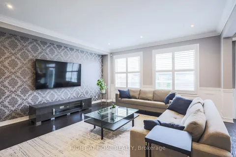 177 Iribelle Ave, Oshawa, ON L1L 0E2