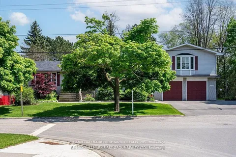 1089 Dunbarton Rd, Pickering, ON L1V 1H1