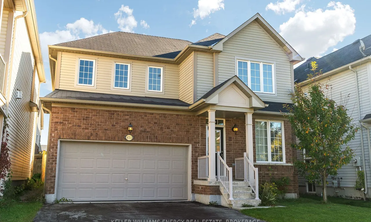 571 Shaftsbury St, Oshawa, ON L1K 2V8