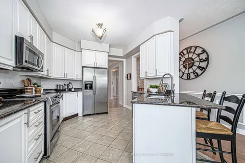 410 Carnwith Dr, Whitby, ON L1M 0A8