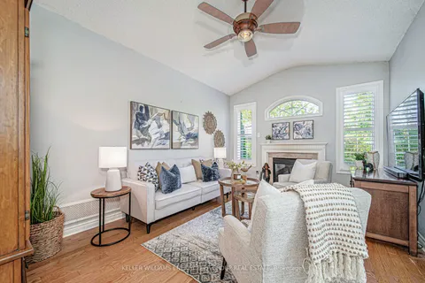 410 Carnwith Dr, Whitby, ON L1M 0A8