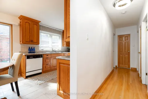 40 Hart Ave, Toronto, ON M1K 3H1