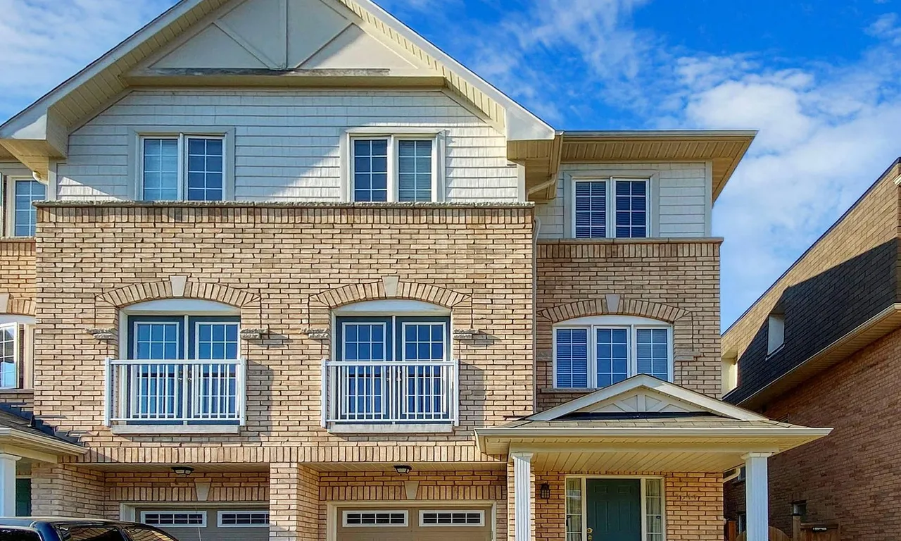 1544 Bruny Ave, Pickering, ON L1X 0C5