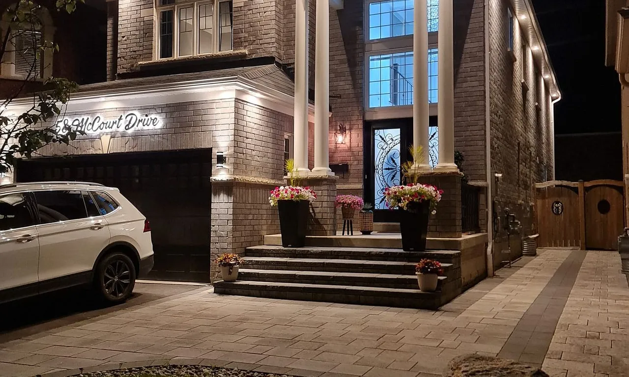 58 Mccourt Dr, Ajax, ON L1Z 0P1