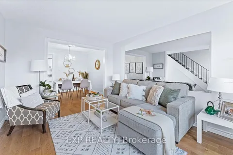 660 Montcalm Ave, Oshawa, ON L1J 6Y9