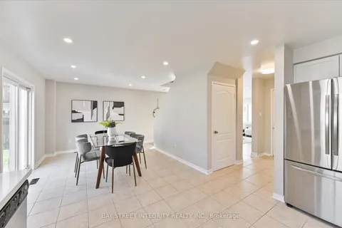 3 Solstice Dr, Toronto, ON M1X 2B4