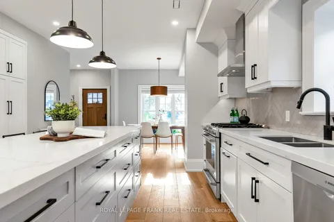 141 Dunington Dr, Toronto, ON M1N 3E5