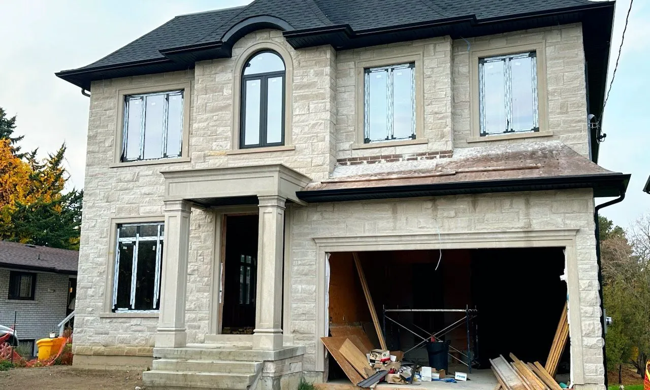 456 Toynevale Rd, Pickering, ON L1W 2H1