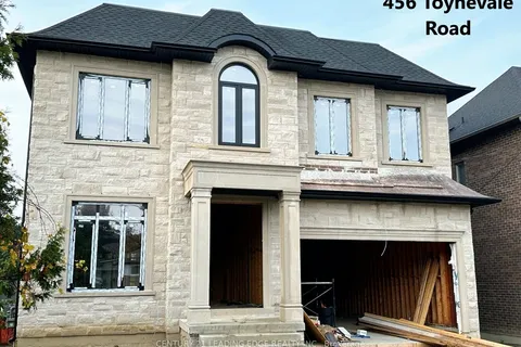 456 Toynevale Rd, Pickering, ON L1W 2H1