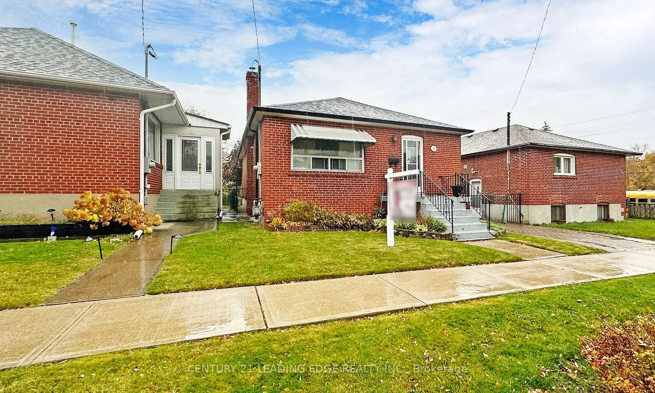 68 Marsh Rd, Toronto, ON M1K 1Y9