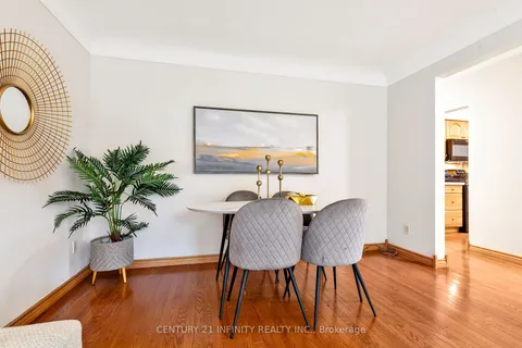 68 Athabasca St, Oshawa, ON L1H 7H6