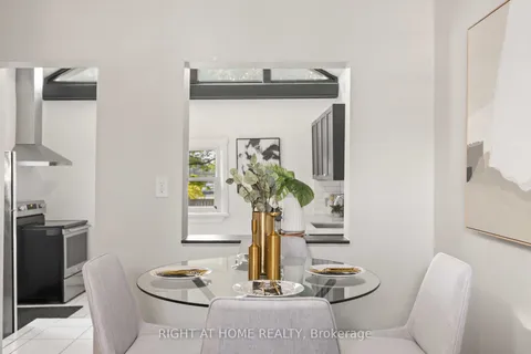 285 Olive Ave, Oshawa, ON L1H 2P5