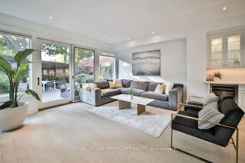 84 Blantyre Ave, Toronto, ON M1N 2R5