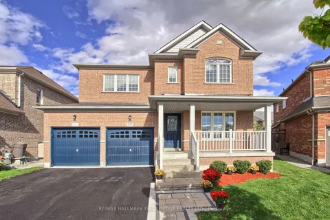 127 Decourcy-Ireland Circ, Ajax, ON L1T 0K5