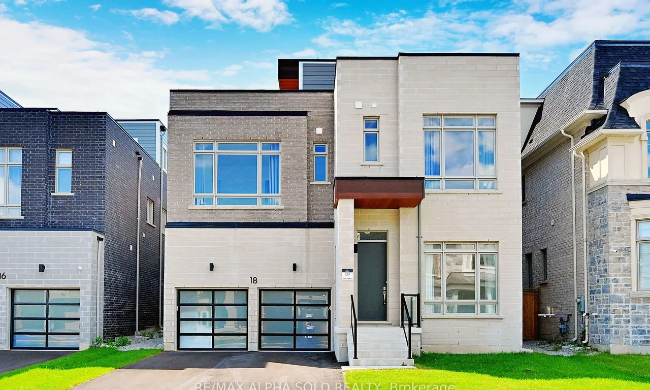 18 Meteorite St, Richmond Hill, ON L4C 4V7