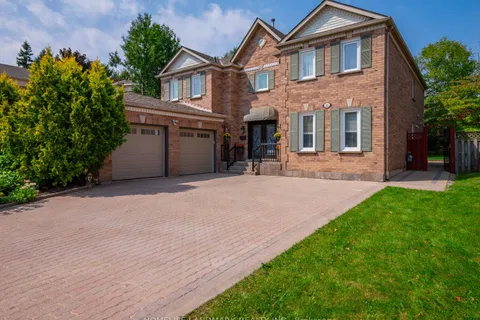 53 Highgrove Cres, Richmond Hill, ON L4C 7W9