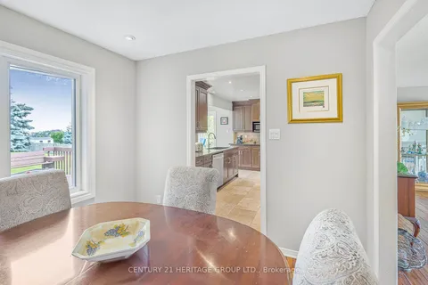 2156 Fennell Dr, Innisfil, ON L0L 1R0