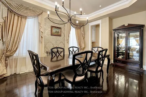 15 Day Lily Cres, Richmond Hill, ON L4C 0W3