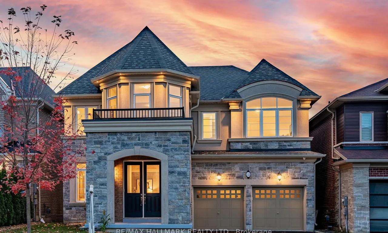 32 Forest Edge Cres, East Gwillimbury, ON L9N 0S6