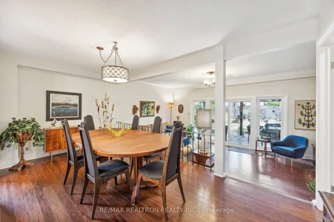 80 Patterson St, Newmarket, ON L3Y 5B3