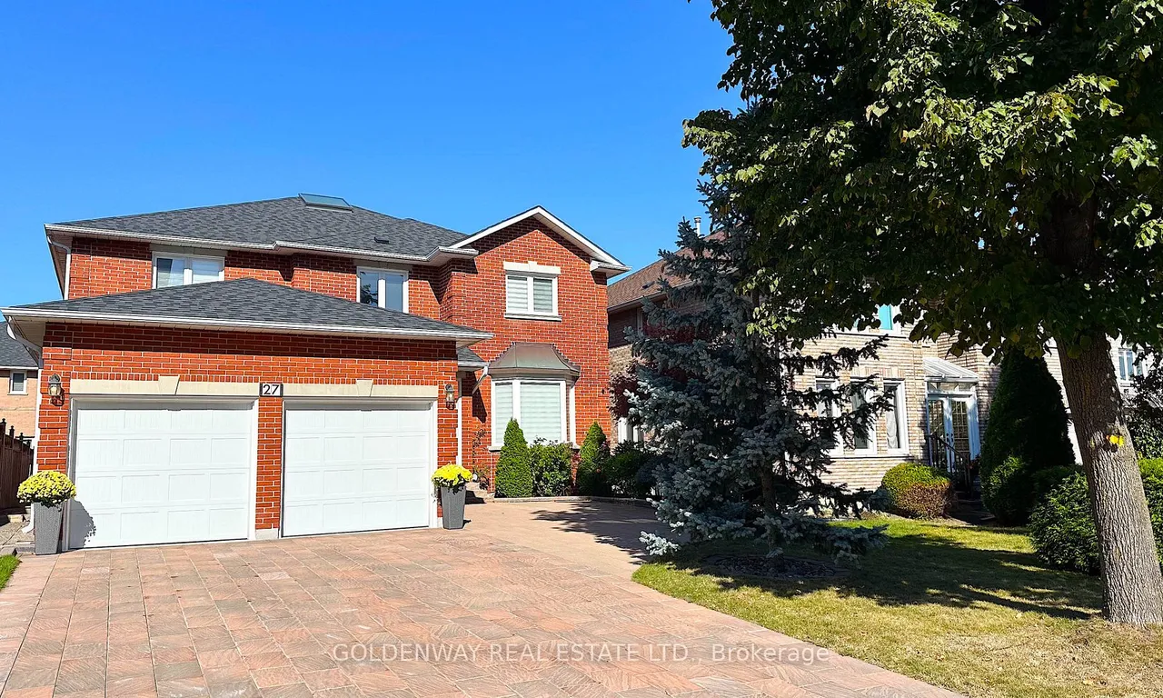 27 Leicester Rd, Richmond Hill, ON L4B 3V5