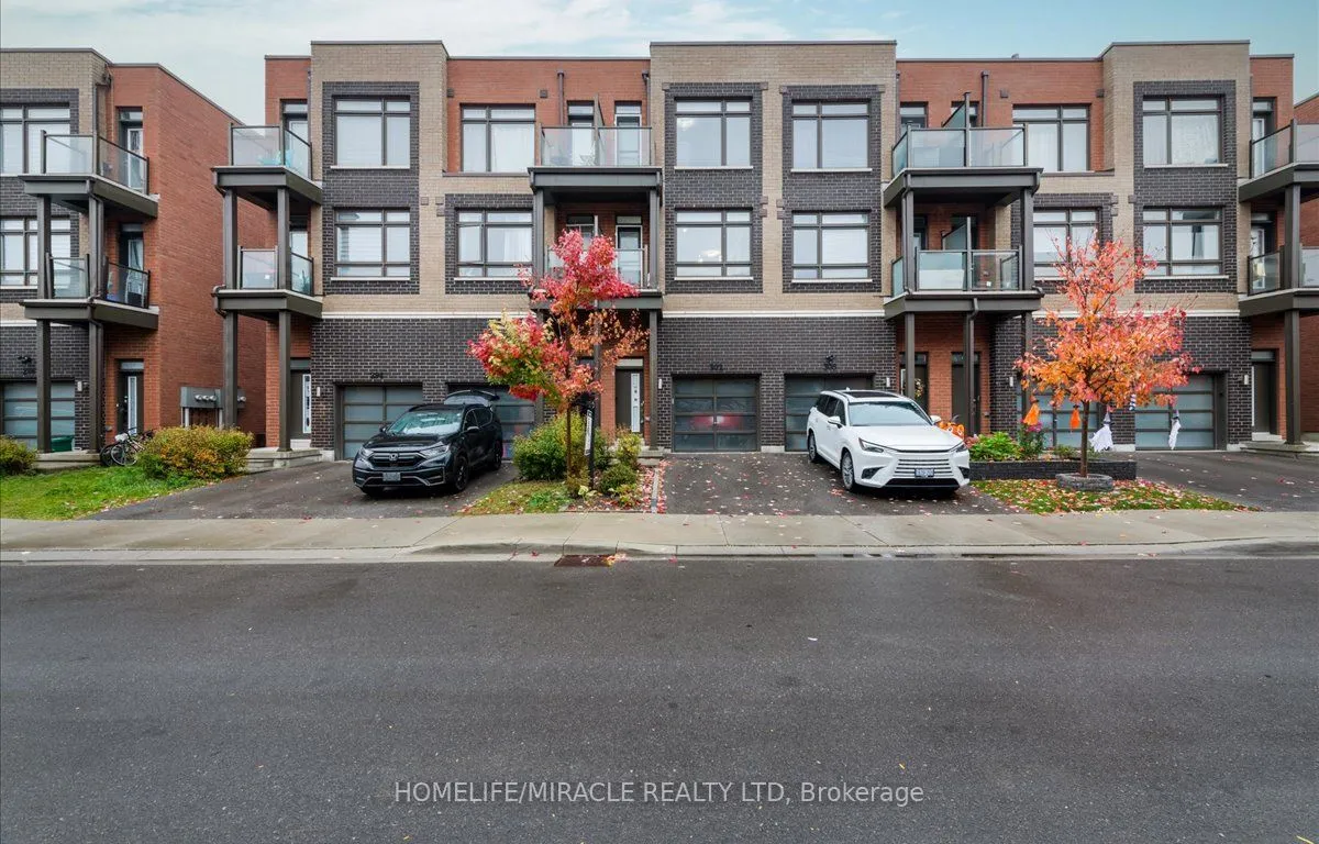 302 Dalhousie St, Vaughan, ON L4L 0M2