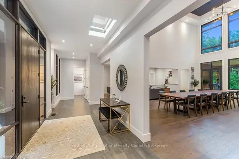 3651 VANDORF Sdrd, Whitchurch-Stouffville, ON L4A 7X5