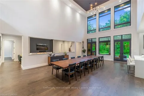 3651 VANDORF Sdrd, Whitchurch-Stouffville, ON L4A 7X5