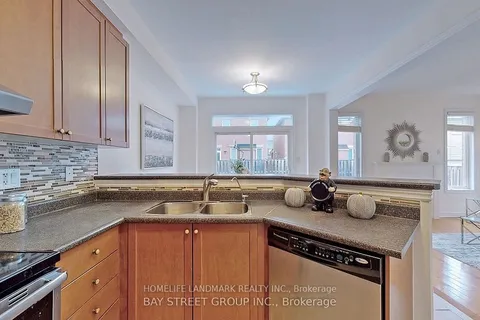 70 Goldenwood Cres, Markham, ON L6E 1Z2