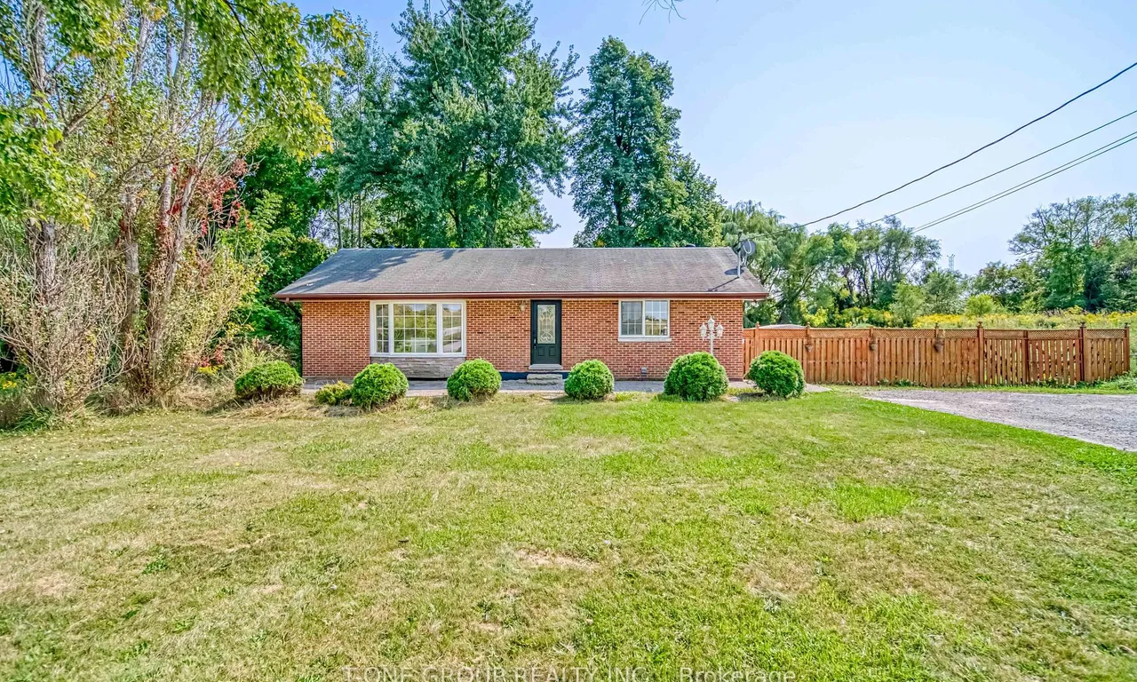 947 Mount Albert Rd, East Gwillimbury, ON L0G 1V0