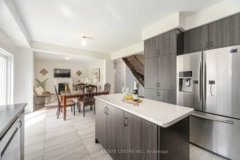 1304 Harrington St, Innisfil, ON L0L 1W0