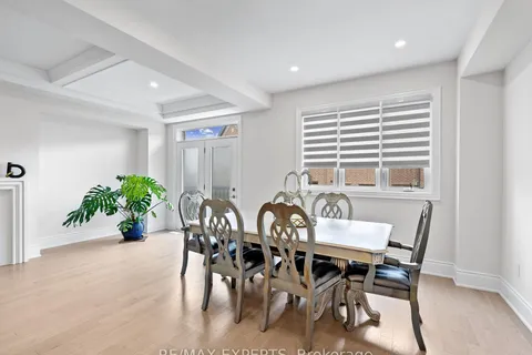 120 Stokes Dr, King, ON L7B 0P8