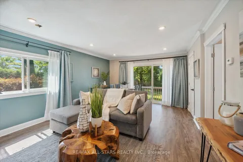 787 Churchill Lane, Georgina, ON L0E 1S0