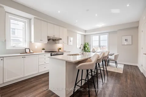 16 Bruce Boyd Dr, Markham, ON L6B 1A8