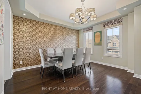 11 Walter Scott Cres, Markham, ON L6C 0E6