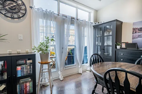 10 Cornerbank Cres, Whitchurch-Stouffville, ON L4A 1X1