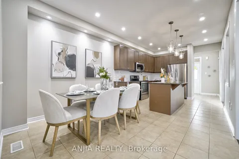 42 Jocada Crt, Richmond Hill, ON L4E 0Z5