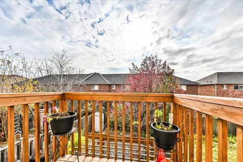 37 Matteo David Dr, Richmond Hill, ON L4S 2T1