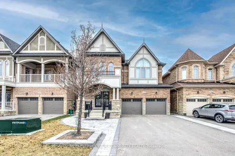14 Beaconsfield Dr, Vaughan, ON L4H 4L5