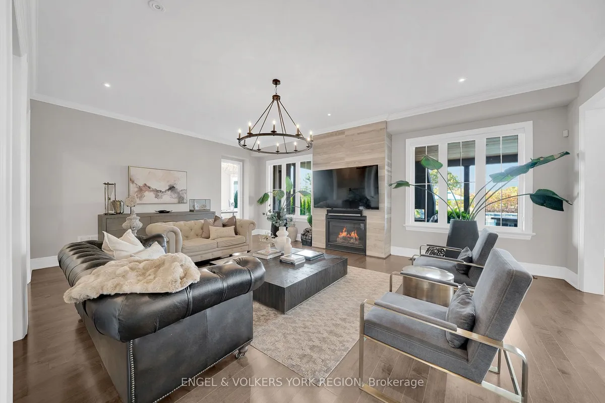 24 James Stokes Court, ON L7B 1L6