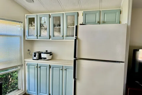 285 Crydermans Sdrd, Georgina, ON L0E 1A0