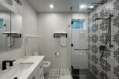 111 Evahill Cres, Richmond Hill, ON L4C 4S8