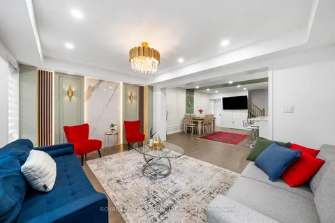 23 McGrath Ave, Richmond Hill, ON L4S 1N1