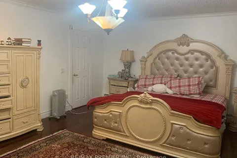 2201 17th Side Road, King, ON L7B 1A3