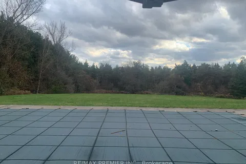 2201 17th Side Road, King, ON L7B 1A3